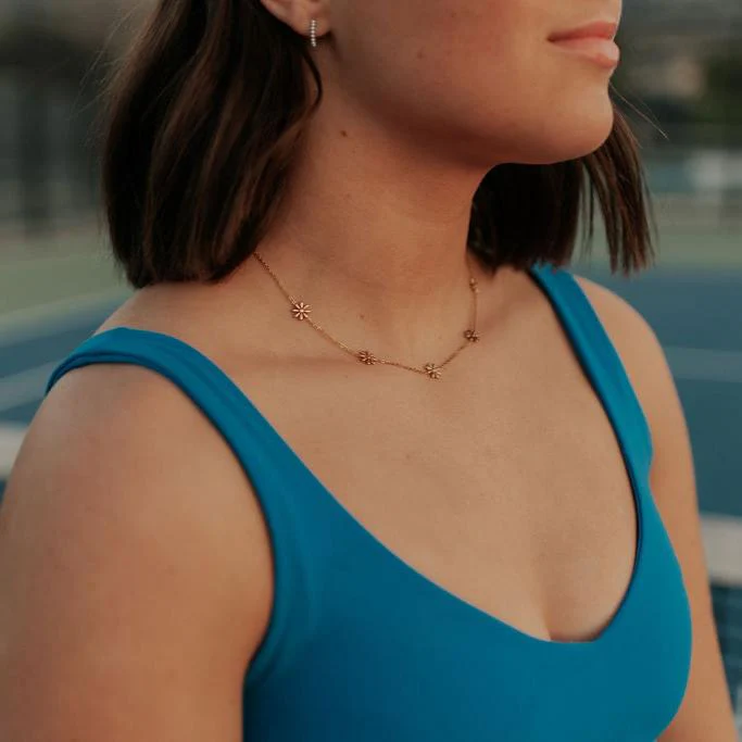 Anna Floral Necklace - Image 10