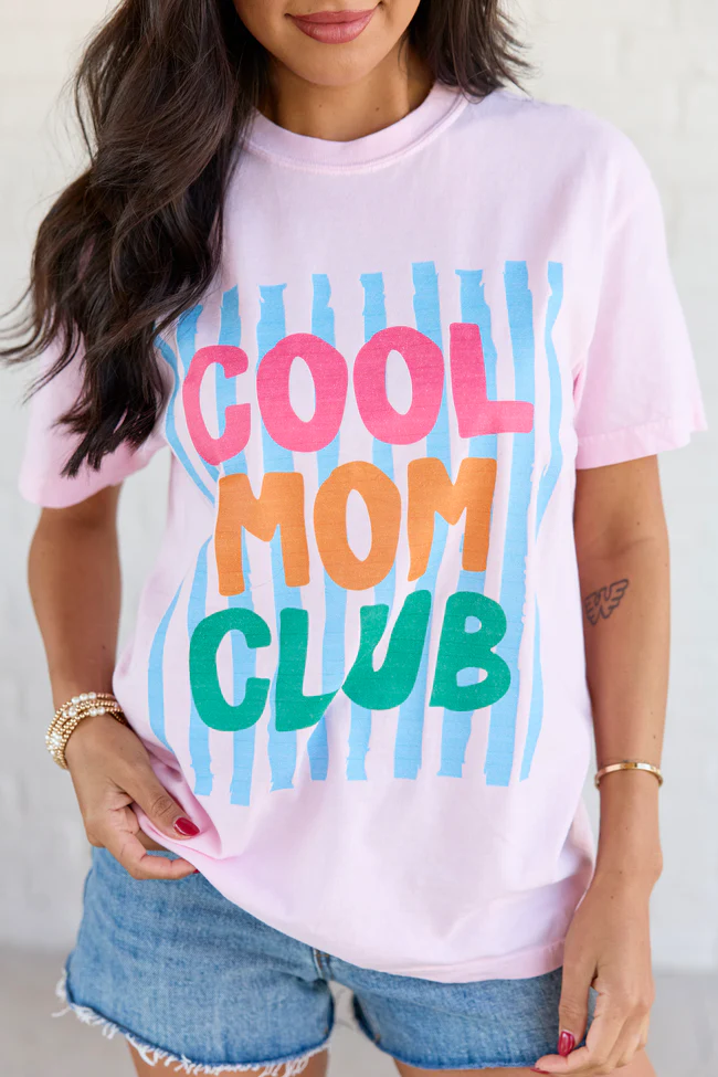 Cool Mom Club Multi Light Pink Comfort Colors Graphic Tee - Image 2