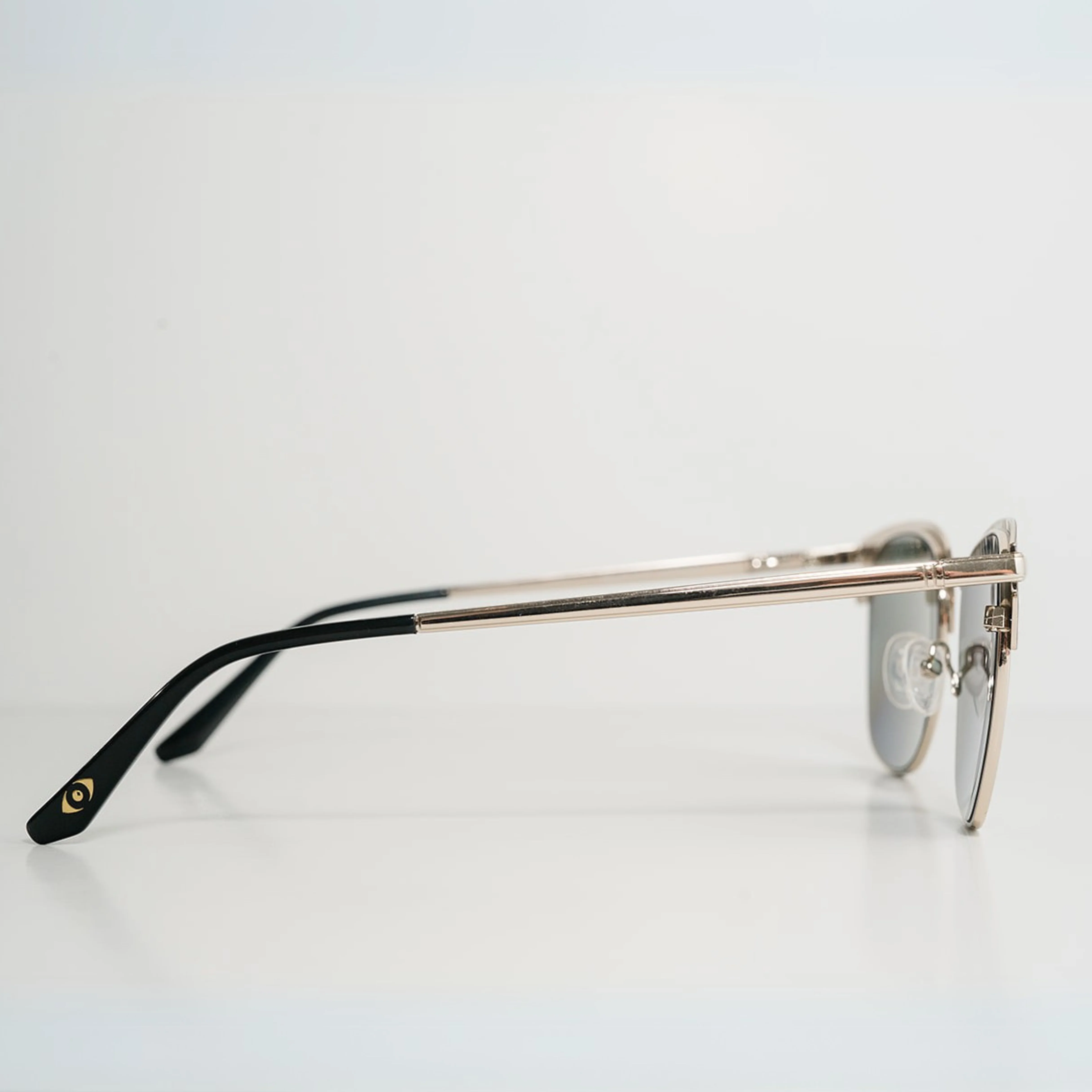 TopFoxx Grady White Gold Sunglasses - Image 5