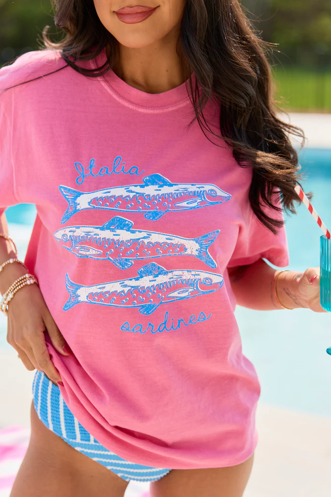 Italia Sardines Pink Comfort Colors Graphic Tee - Image 2