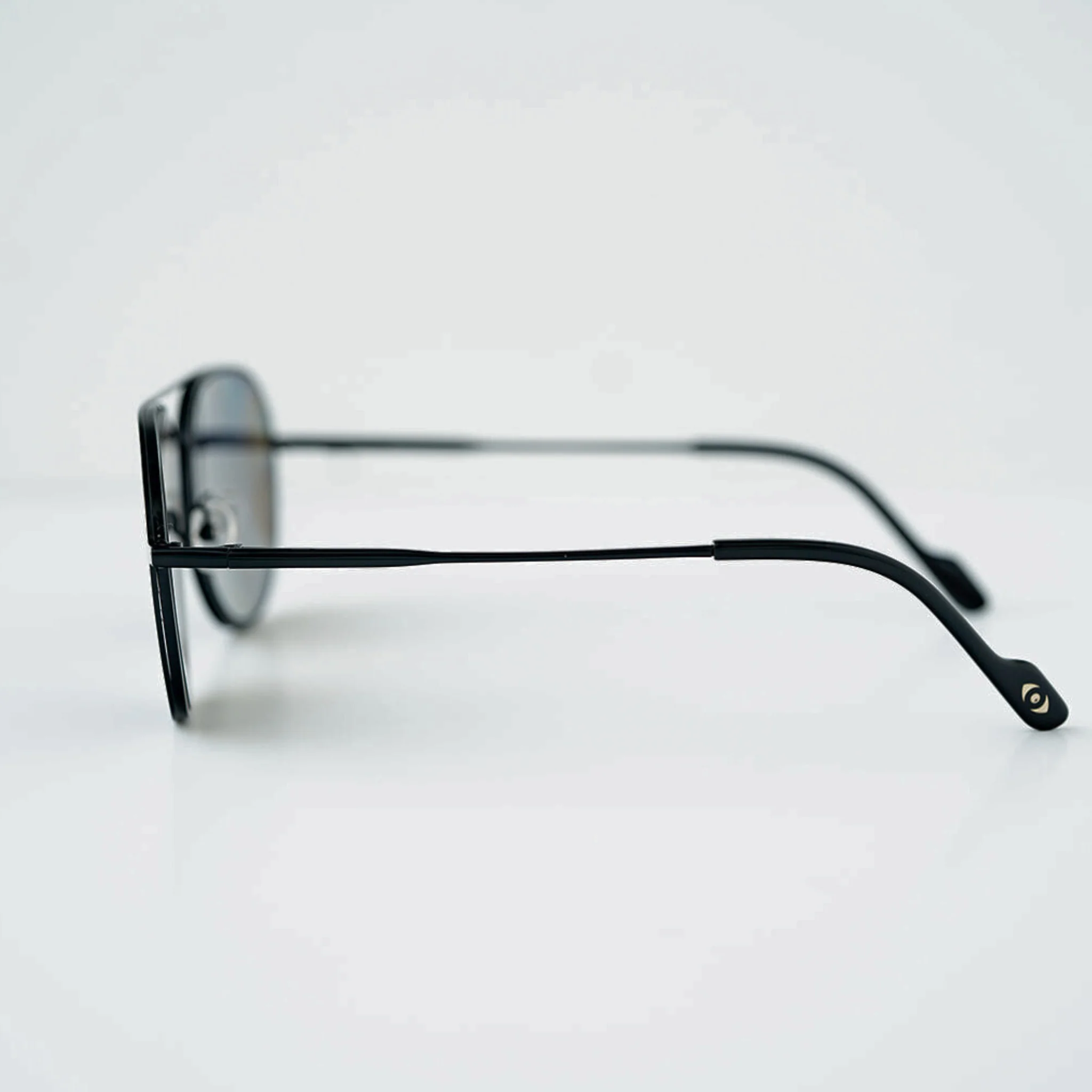 TopFoxx Ollie Onyx Sunglasses - Image 7