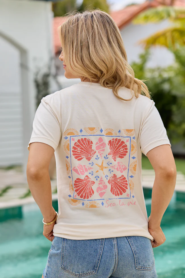 Sea La Vie Ivory Comfort Colors Graphic Tee