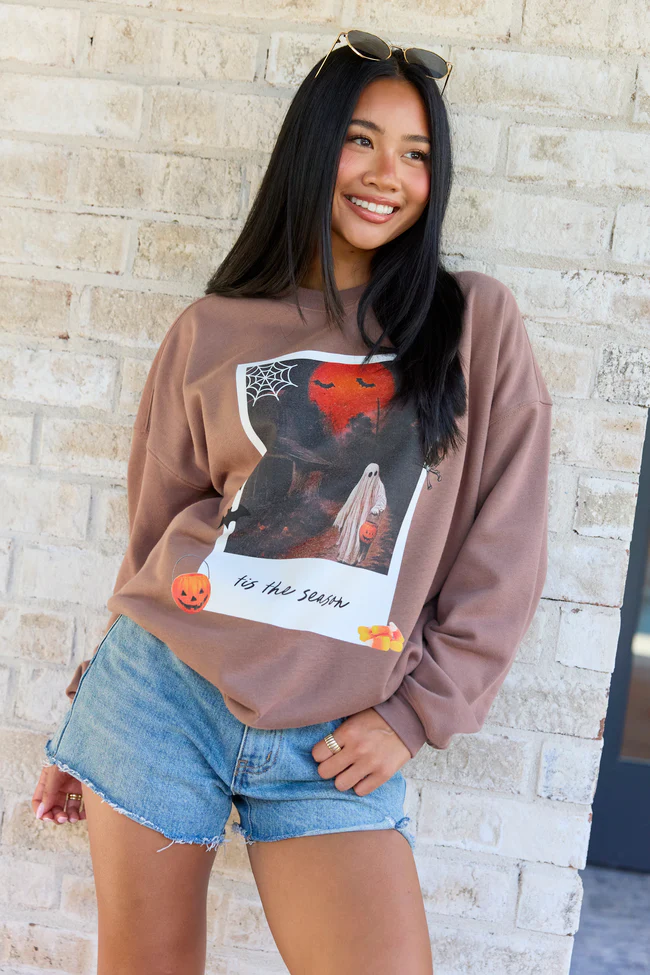 'Tis The Season Halloween Photo Print Mocha Graphic Sweatshirt - Image 4
