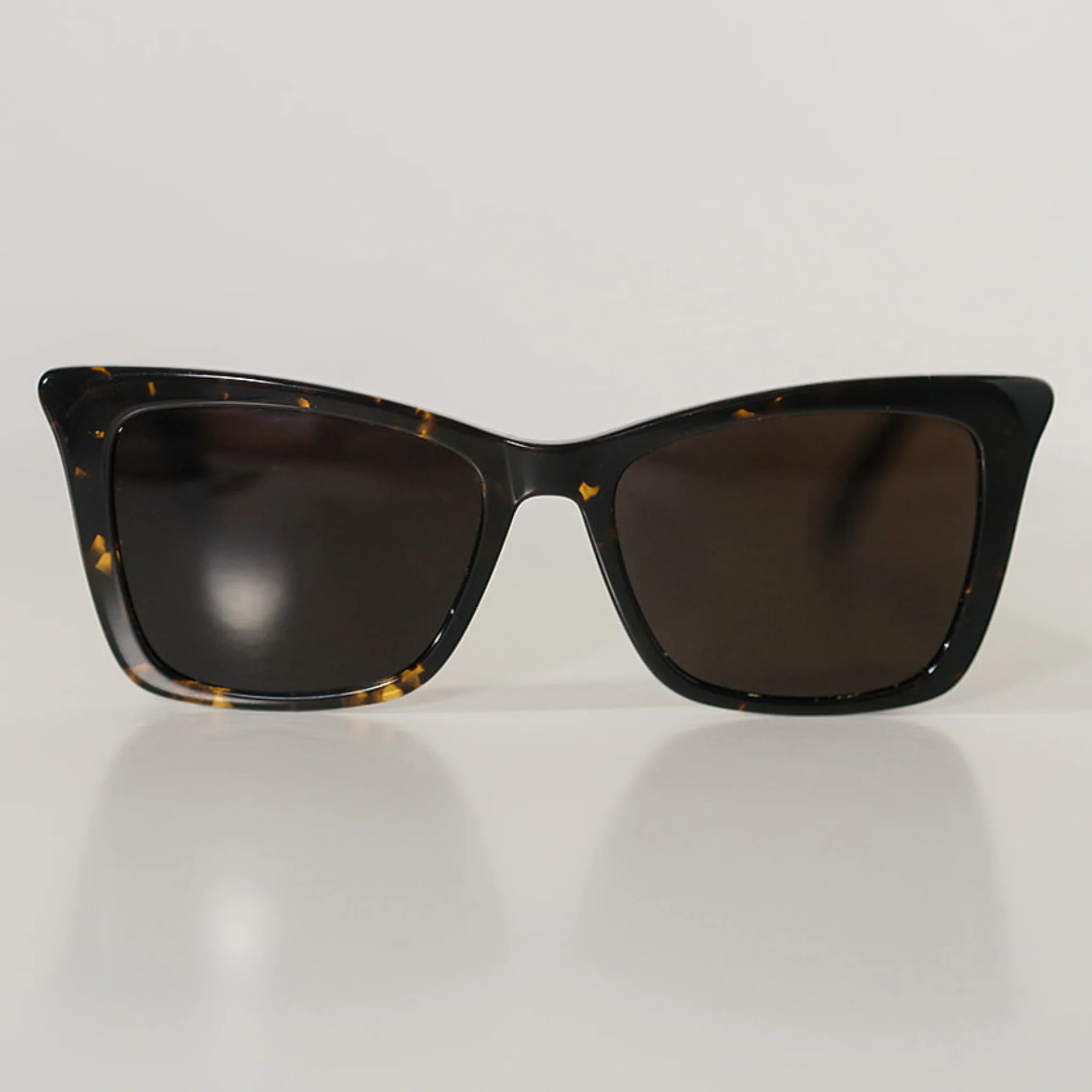 TopFoxx Toni Tortoise Sunglasses - Image 3