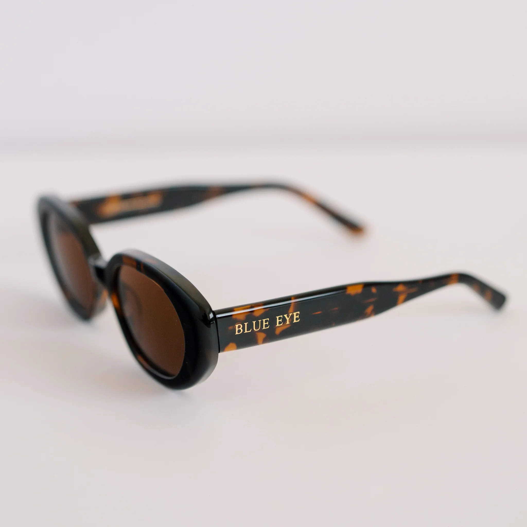 TopFoxx Winnie Tortoise Sunglasses - Image 4