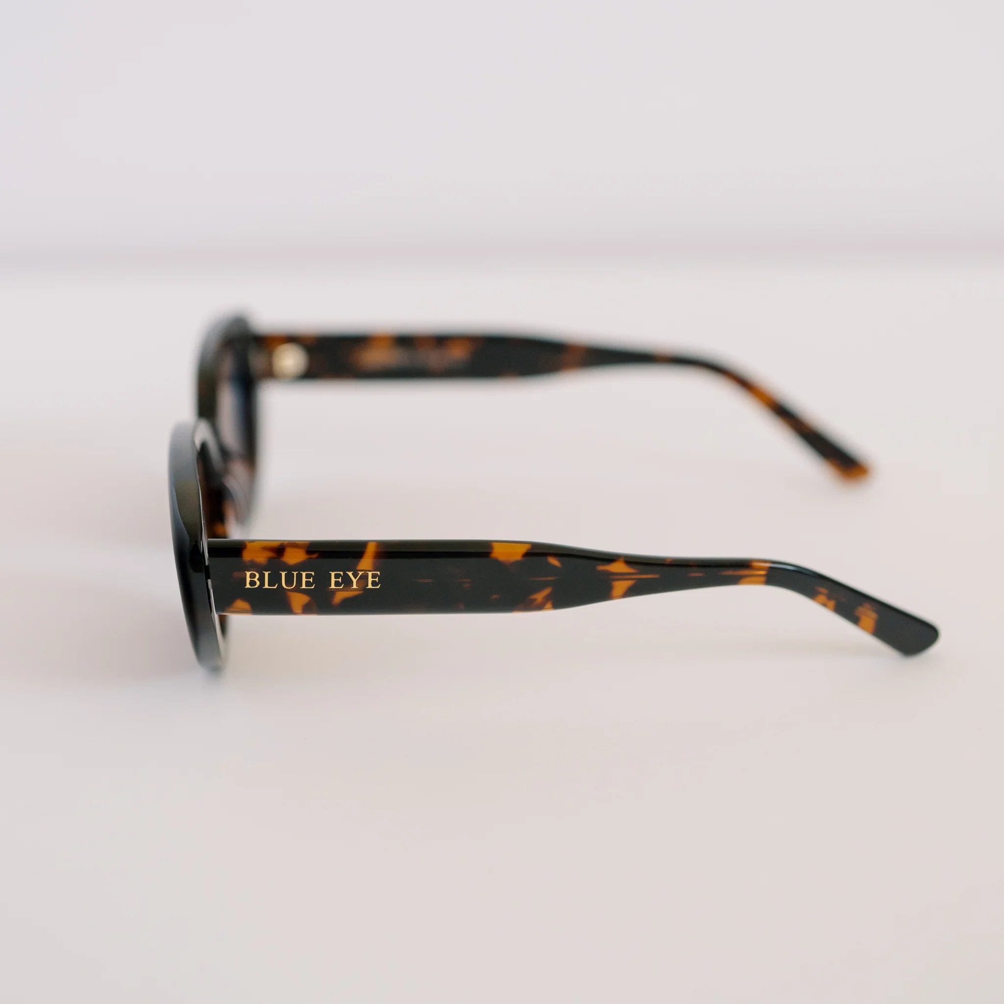 TopFoxx Winnie Tortoise Sunglasses - Image 5